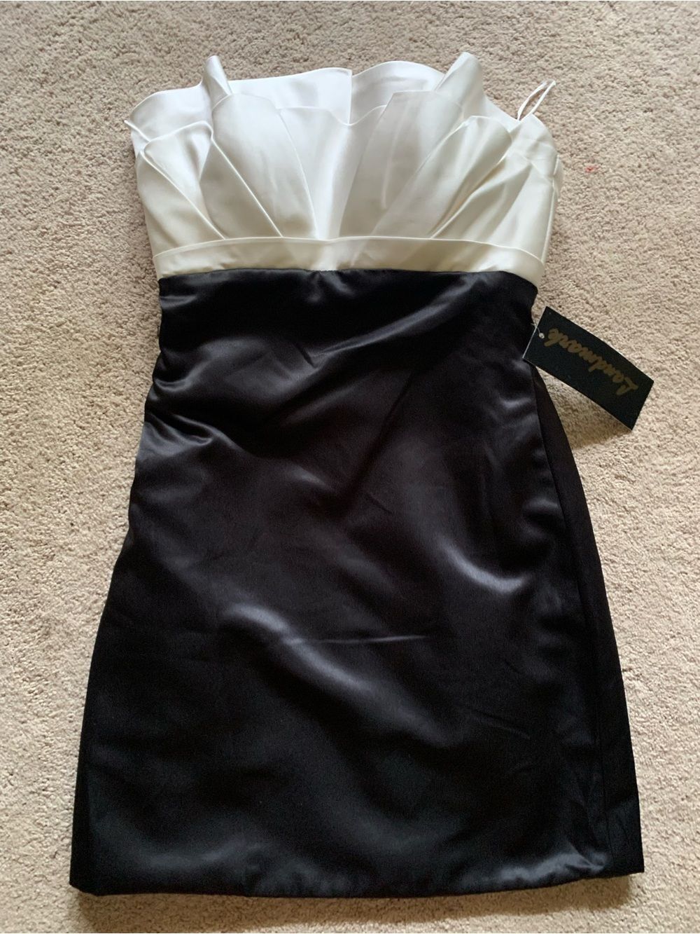 NWT Vintage Dead Stock Landmark Ivory & Black Cocktail/Evening Dress